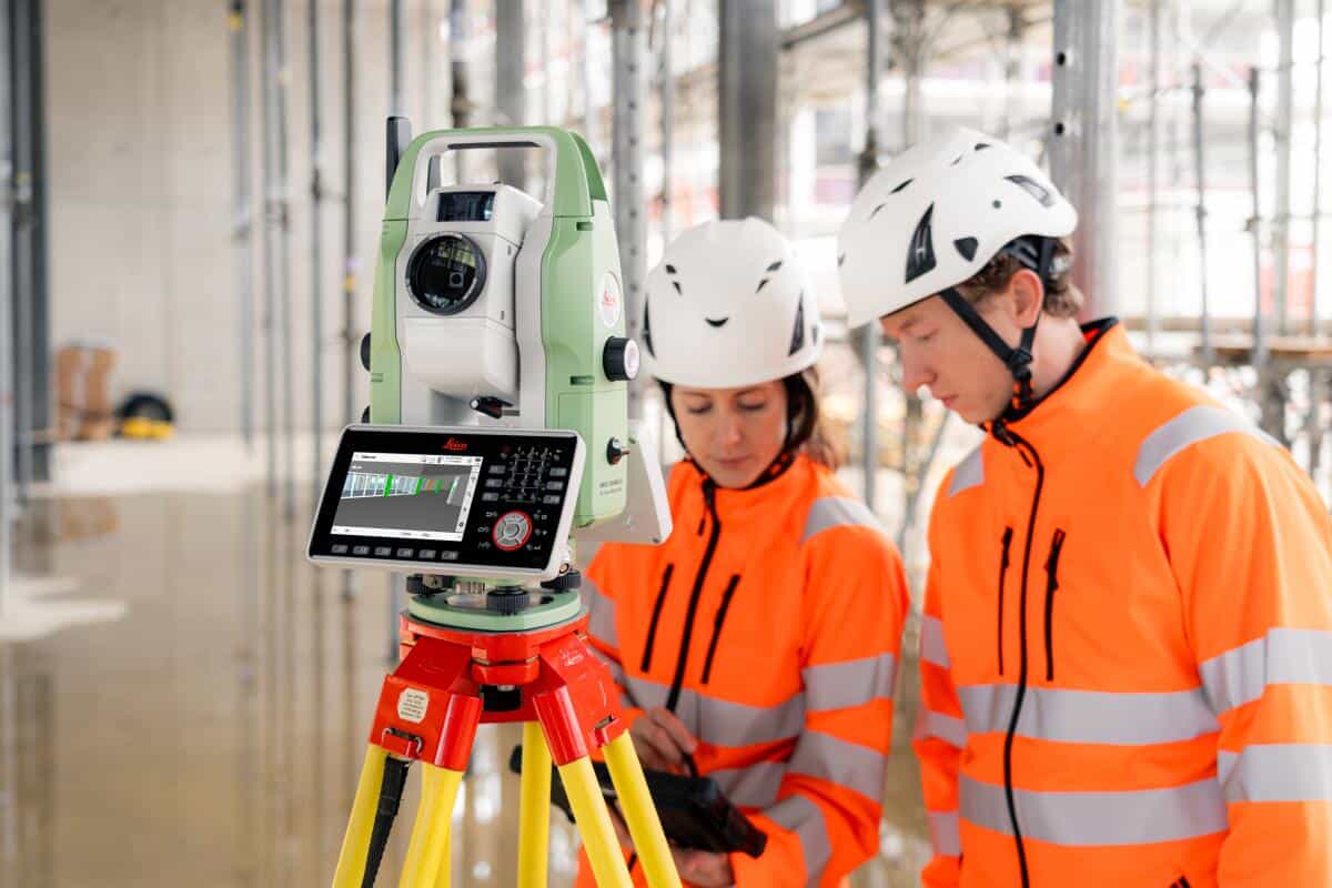 How to Use a Leica Robotic Total Station